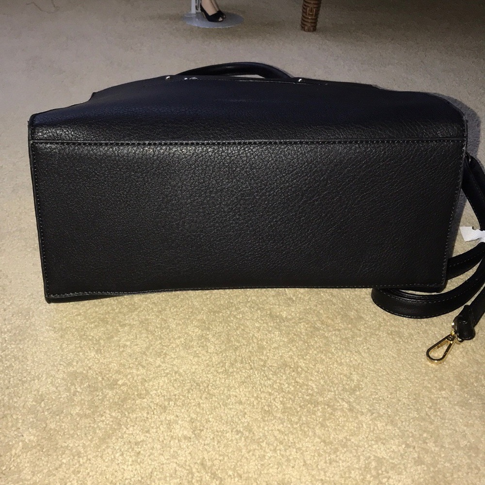 ✨GLAM BLACK TOTE✨ - Picture 8 of 8